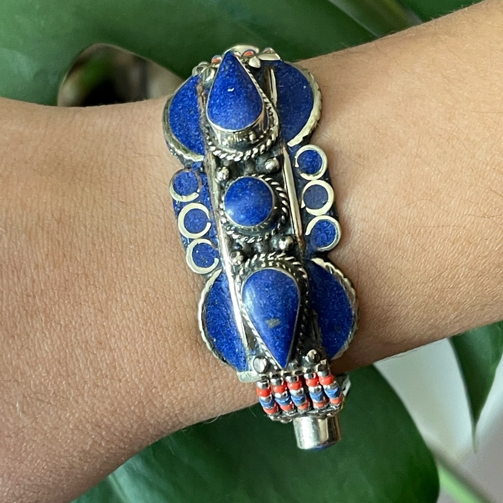Tibetan silver gemstone ethnic bracelets - Picture 14 of 16